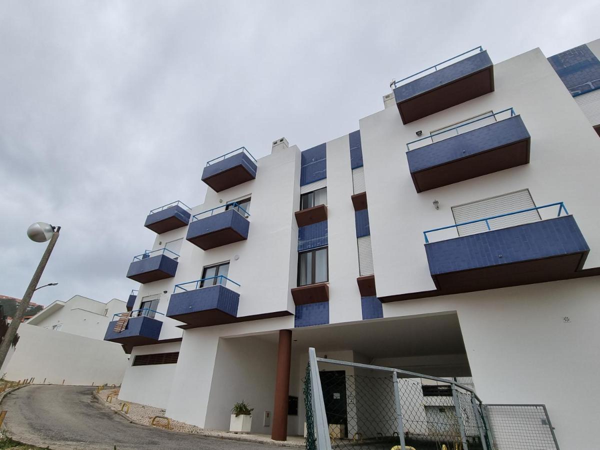 Blue Boat House - The Atlantic Breeze Apartment Назаре Екстериор снимка