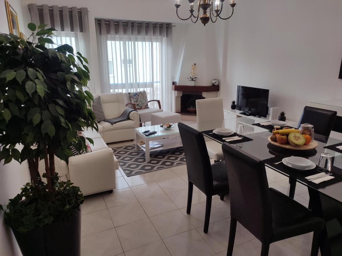 Blue Boat House - The Atlantic Breeze Apartment Назаре Екстериор снимка