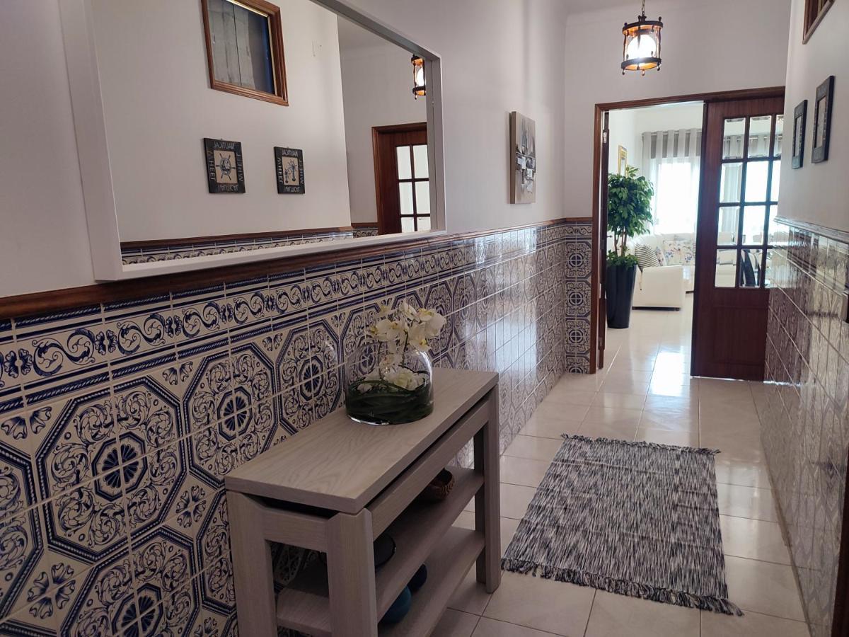 Blue Boat House - The Atlantic Breeze Apartment Назаре Екстериор снимка