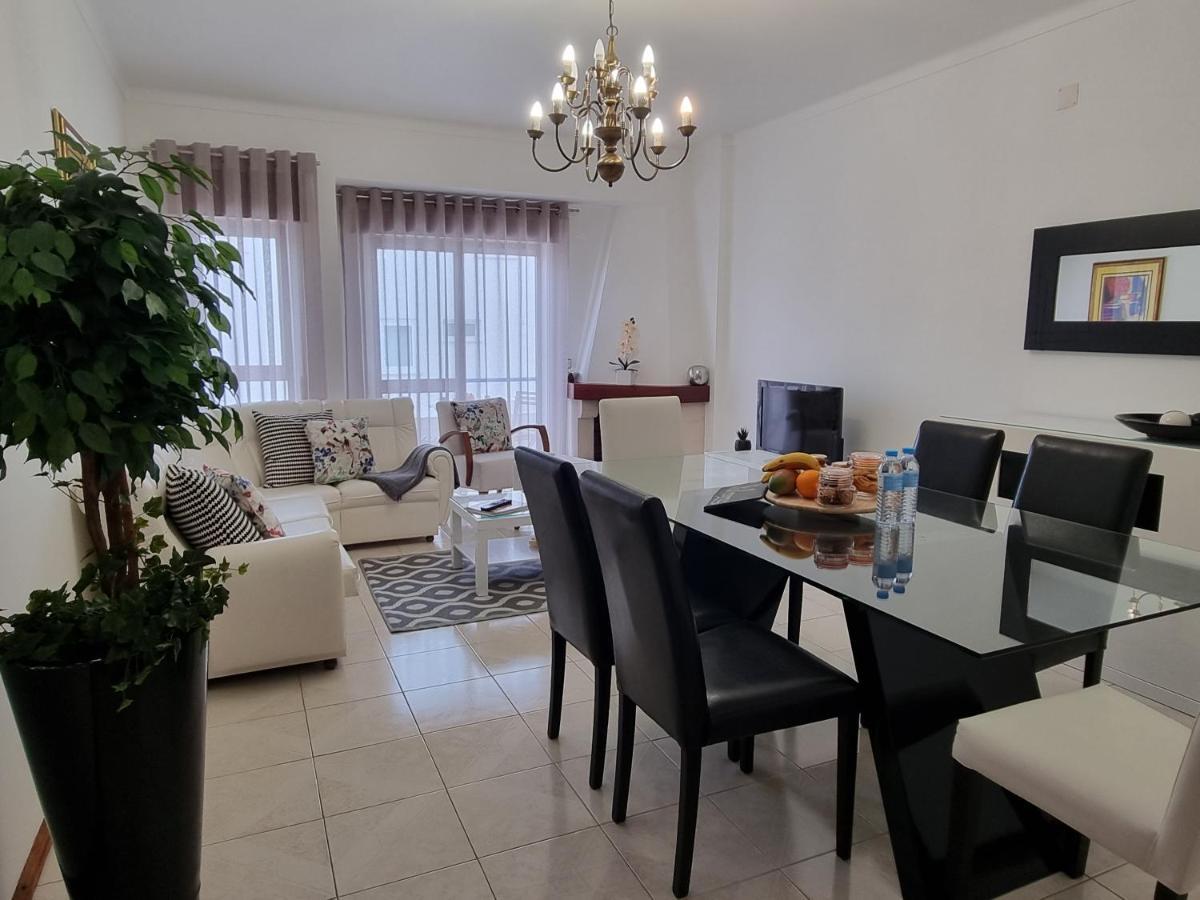 Blue Boat House - The Atlantic Breeze Apartment Назаре Екстериор снимка