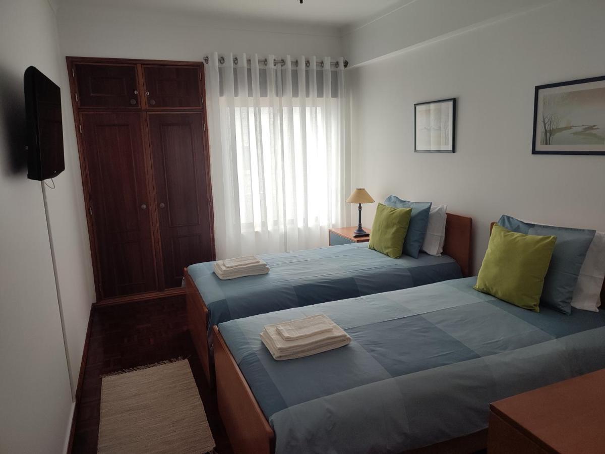 Blue Boat House - The Atlantic Breeze Apartment Назаре Екстериор снимка