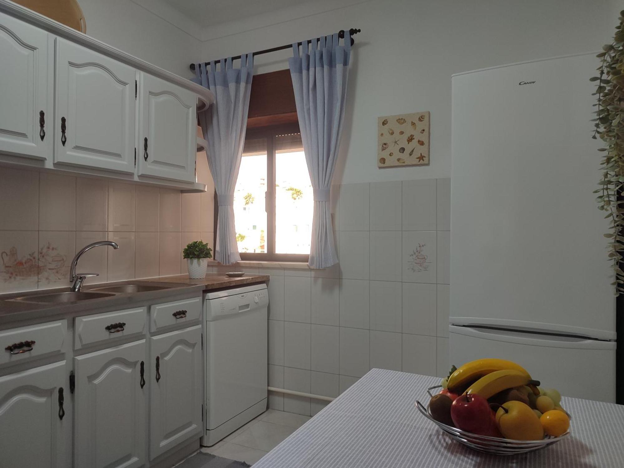 Blue Boat House - The Atlantic Breeze Apartment Назаре Екстериор снимка